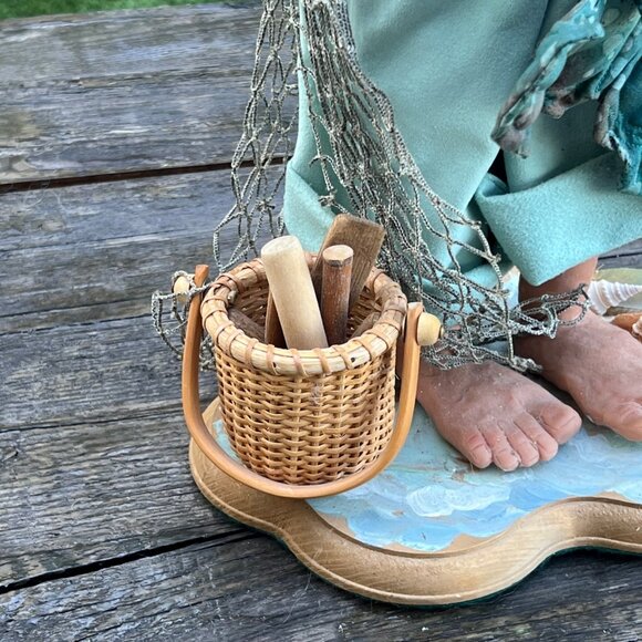 Large Artist Signed 2002 Tropical SANTA with Mermaid Seahorse Shells on Beach - Picture 9 of 16